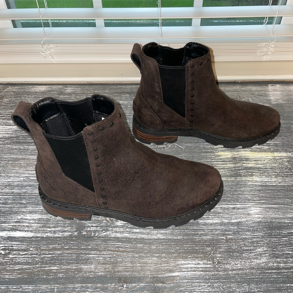Sorel Lennox Chelsea Stud Lug Sole Booties Size 8.5 Leather Waterproof!